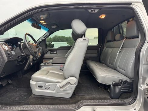 Used 2014 Ford F150 XLT w/ Equipment Group 302A Luxury AWD/4WD image 12
