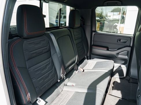 New 2026 Nissan Frontier PRO-4X image 27