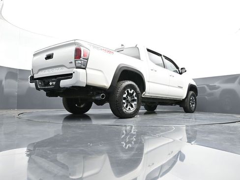 Used 2023 Toyota Tacoma TRD Off-Road w/ Technology Package AWD/4WD image 51
