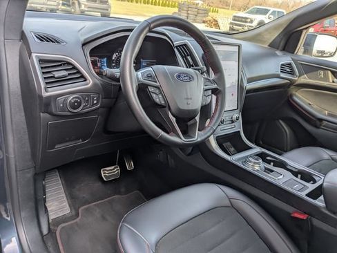 Used 2023 Ford Edge ST-Line AWD/4WD image 2