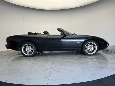 Used 2002 Jaguar XK8 Convertible RWD image 23