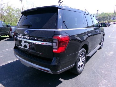 Used 2024 Ford Expedition Limited AWD/4WD image 9