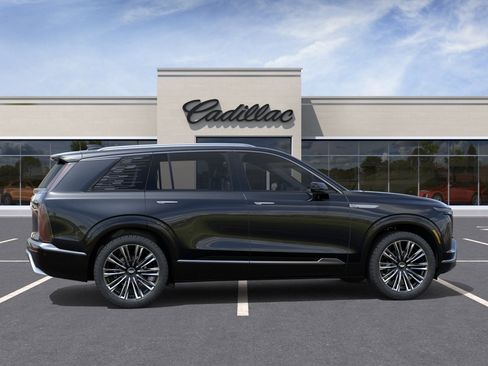 New 2026 Cadillac Vistiq Premium Luxury AWD/4WD image 35