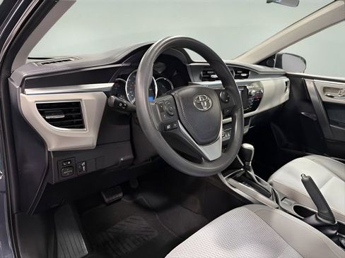 Used 2016 Toyota Corolla LE image 10