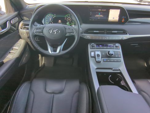 Used 2022 Hyundai Palisade Calligraphy w/ Winter Package FWD image 14