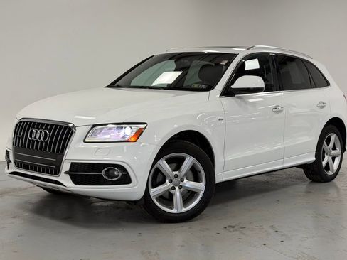 Used 2017 Audi Q5 2.0T Premium Plus w/ Technology Package image 1