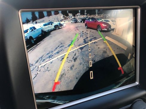 Used 2016 Jeep Grand Cherokee Laredo 75th Anniversary image 29