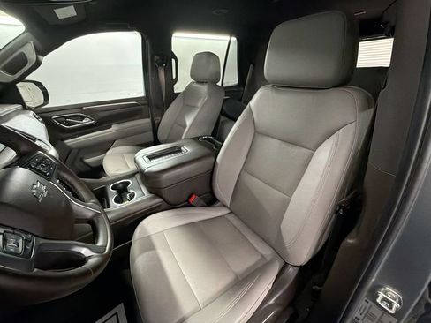Used 2024 Chevrolet Tahoe Z71 w/ Luxury Package AWD/4WD image 19