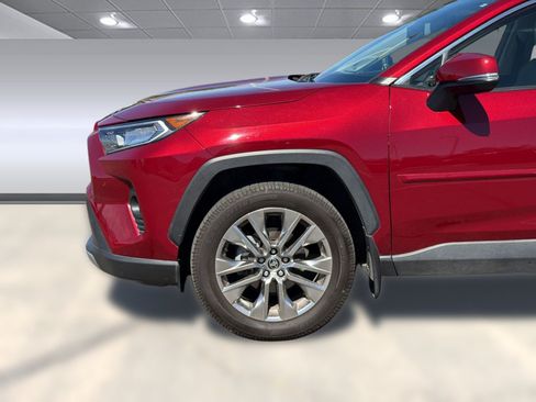 Used 2021 Toyota RAV4 Limited w/ Limited Grade Weather Package AWD/4WD image 22