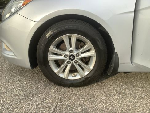 Used 2013 Hyundai Sonata GLS w/ Popular Equipment Pkg FWD image 37