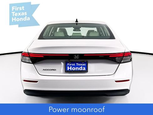 Used 2025 Honda Accord SE image 8