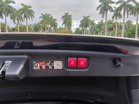 Used 2024 Mercedes-Benz C 300 Sedan image 63