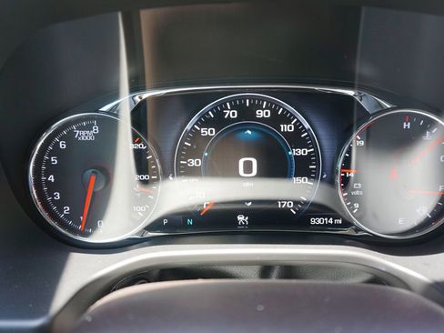 Used 2019 GMC Acadia Denali w/ Technology Package image 6