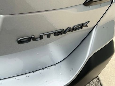 Certified 2025 Subaru Outback Onyx Edition AWD/4WD image 6