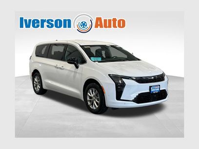 New 2027 Chrysler Pacifica Select