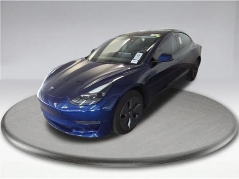 Used 2023 Tesla Model 3 Standard Range RWD image 11