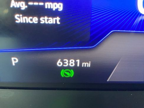 Certified 2025 Volkswagen Jetta S image 12