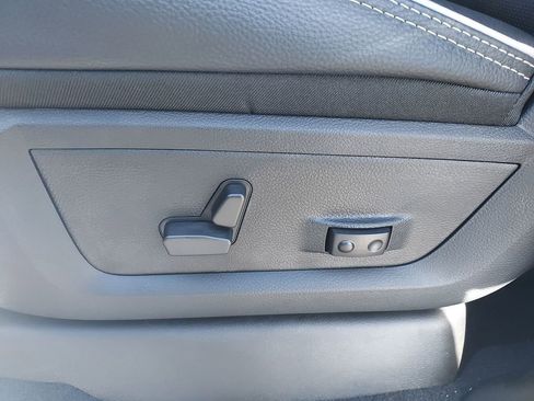 New 2026 RAM 2500 Limited AWD/4WD image 18