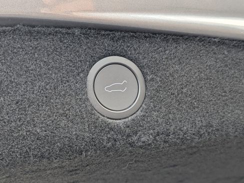 Used 2025 Tesla Model 3 Long Range image 17