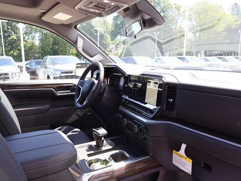 New 2026 Chevrolet Silverado 1500 LT Trail Boss w/ LT Trail Boss Premium Package AWD/4WD image 44