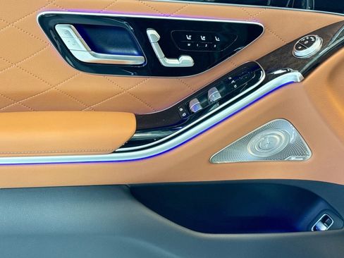 New 2026 Mercedes-Benz S 580e 4MATIC Sedan image 15