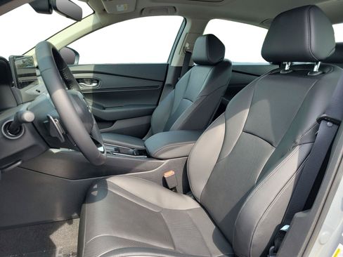 New 2026 Honda Accord EX-L image 5