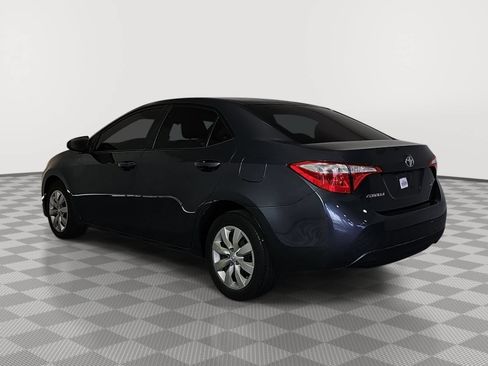 Used 2015 Toyota Corolla LE FWD image 6