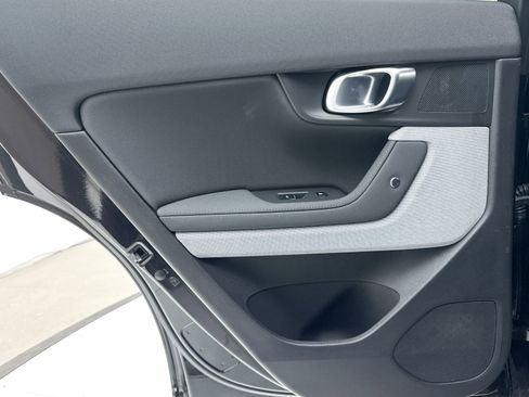 Used 2024 Polestar Polestar 2 image 32