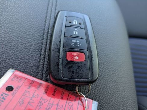 Used 2024 Toyota RAV4 XSE AWD/4WD image 35