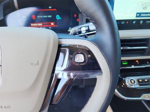 New 2025 Lincoln Corsair Grand Touring w/ Equipment Group 301A image 24