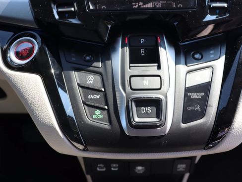 Used 2026 Honda Odyssey Touring image 24