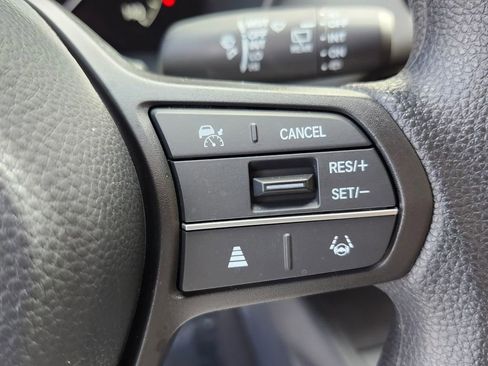 Certified 2023 Honda HR-V LX image 23