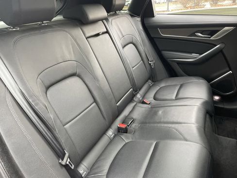 Used 2021 Jaguar F-PACE S image 15