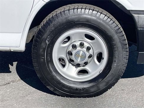 Used 2024 Chevrolet Express 2500 Work Van w/ Driver Convenience Package image 34