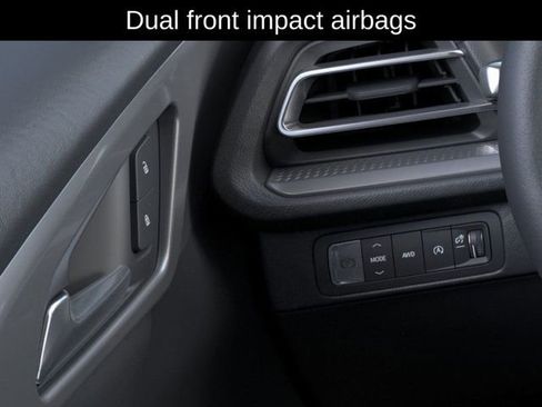 New 2025 Chevrolet Traverse LT w/ Enhanced Driving Package image 23