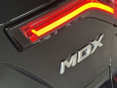 Used 2025 Acura MDX FWD w/ Technology Package image 10