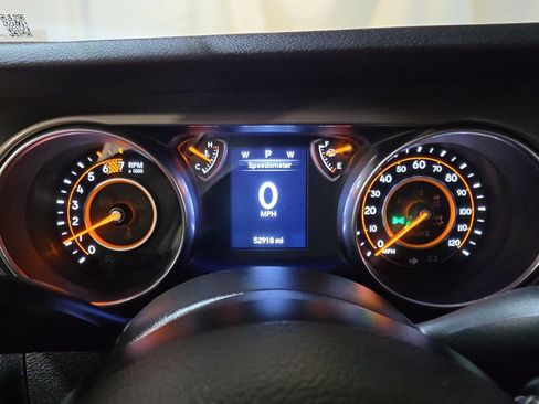 Used 2020 Jeep Wrangler Sport AWD/4WD image 10