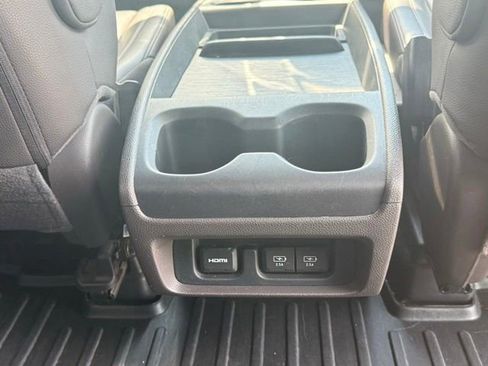 Used 2018 Honda Odyssey EX-L image 16