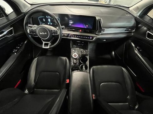 Used 2023 Kia Sportage EX AWD/4WD image 17