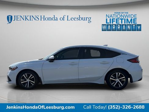 Used 2024 Honda Civic LX image 6