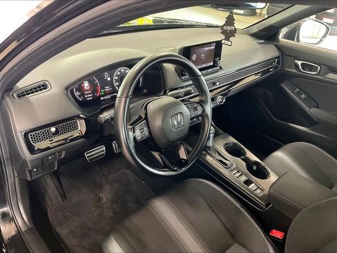 Used 2025 Honda Civic Sport image 8