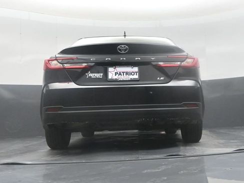 Used 2025 Toyota Camry LE image 41