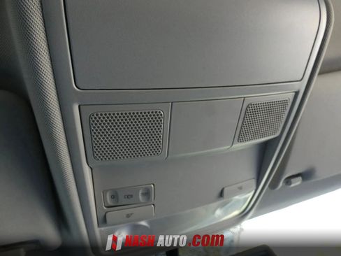 Used 2017 Volkswagen Tiguan S AWD/4WD image 69