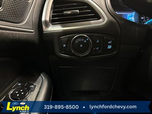 Used 2024 Ford Edge Titanium w/ Equipment Group 301A image 19