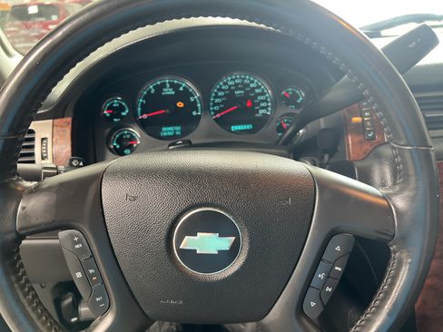Used 2008 Chevrolet Silverado 1500 LTZ w/ Safety Package AWD/4WD image 25