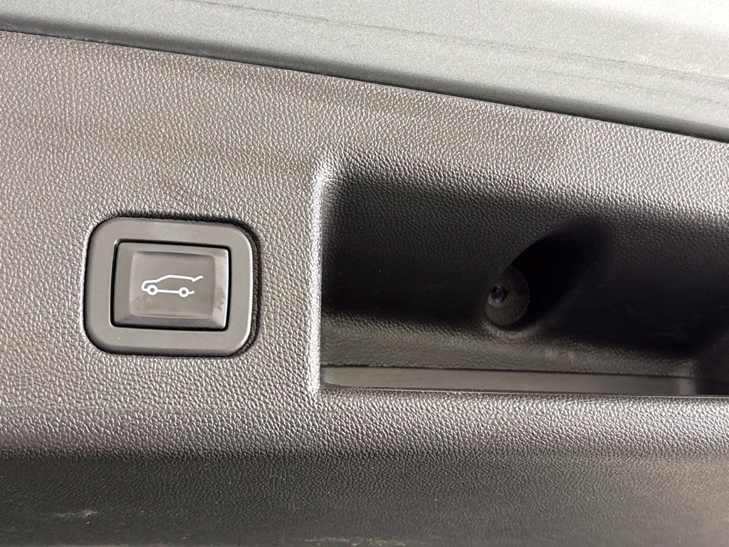 Used 2024 Chevrolet Equinox LT FWD image 21