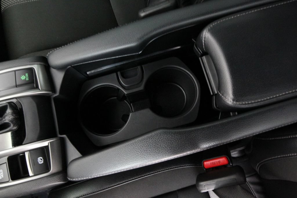 Used 2021 Honda Civic Sport image 32