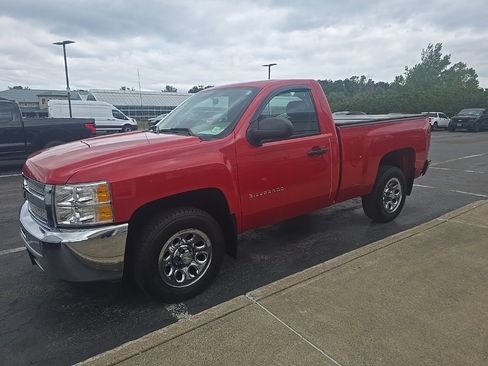 Used 2012 Chevrolet Silverado 1500 W/T w/ LS Package RWD image 2