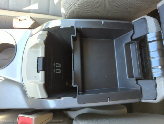 Used 2016 Ford Escape SE w/ Equipment Group 201A FWD image 46