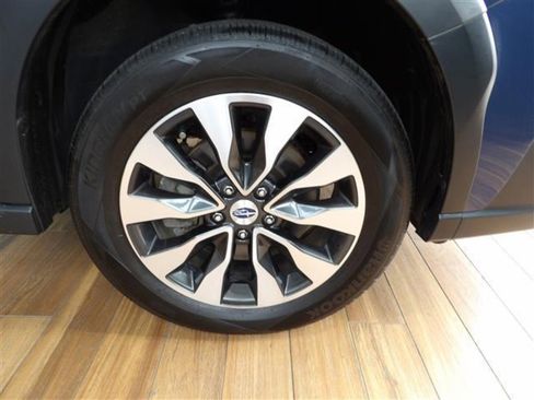 Used 2023 Subaru Outback Limited w/ Tech Package 2 image 4